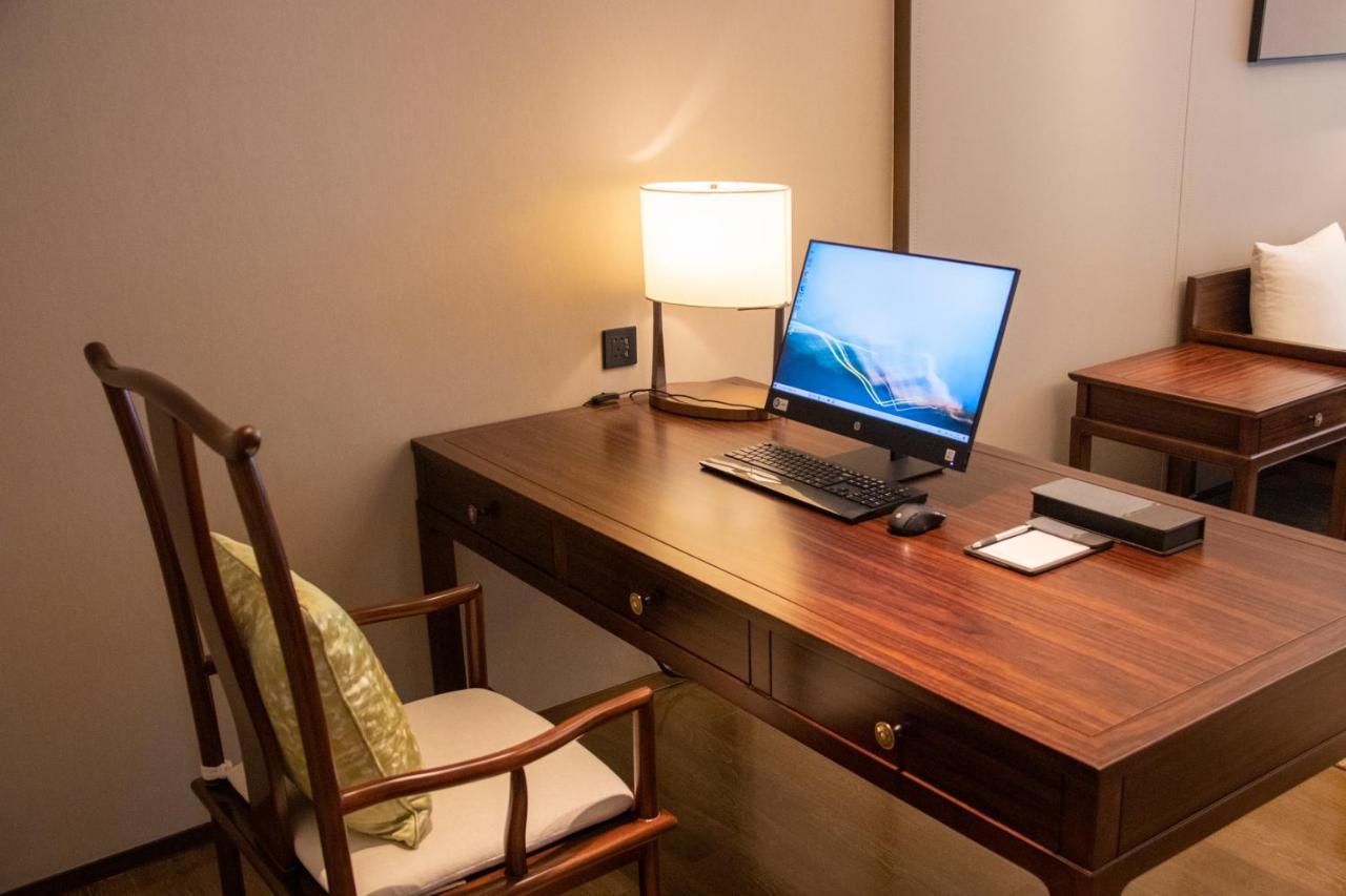 Guangzhou Pazhou Ln Dongfang Hotel ภายนอก รูปภาพ